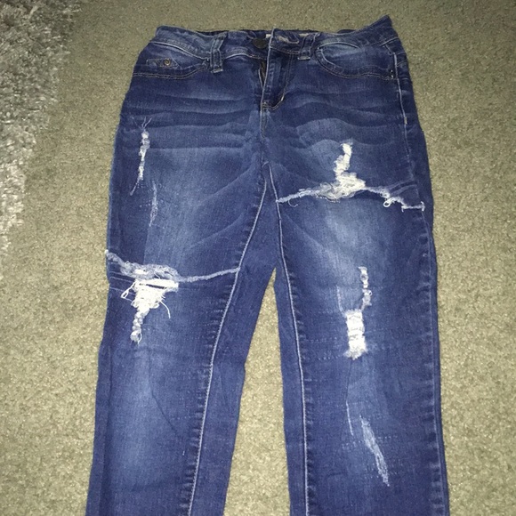 Ripped jeans - Picture 1 of 1